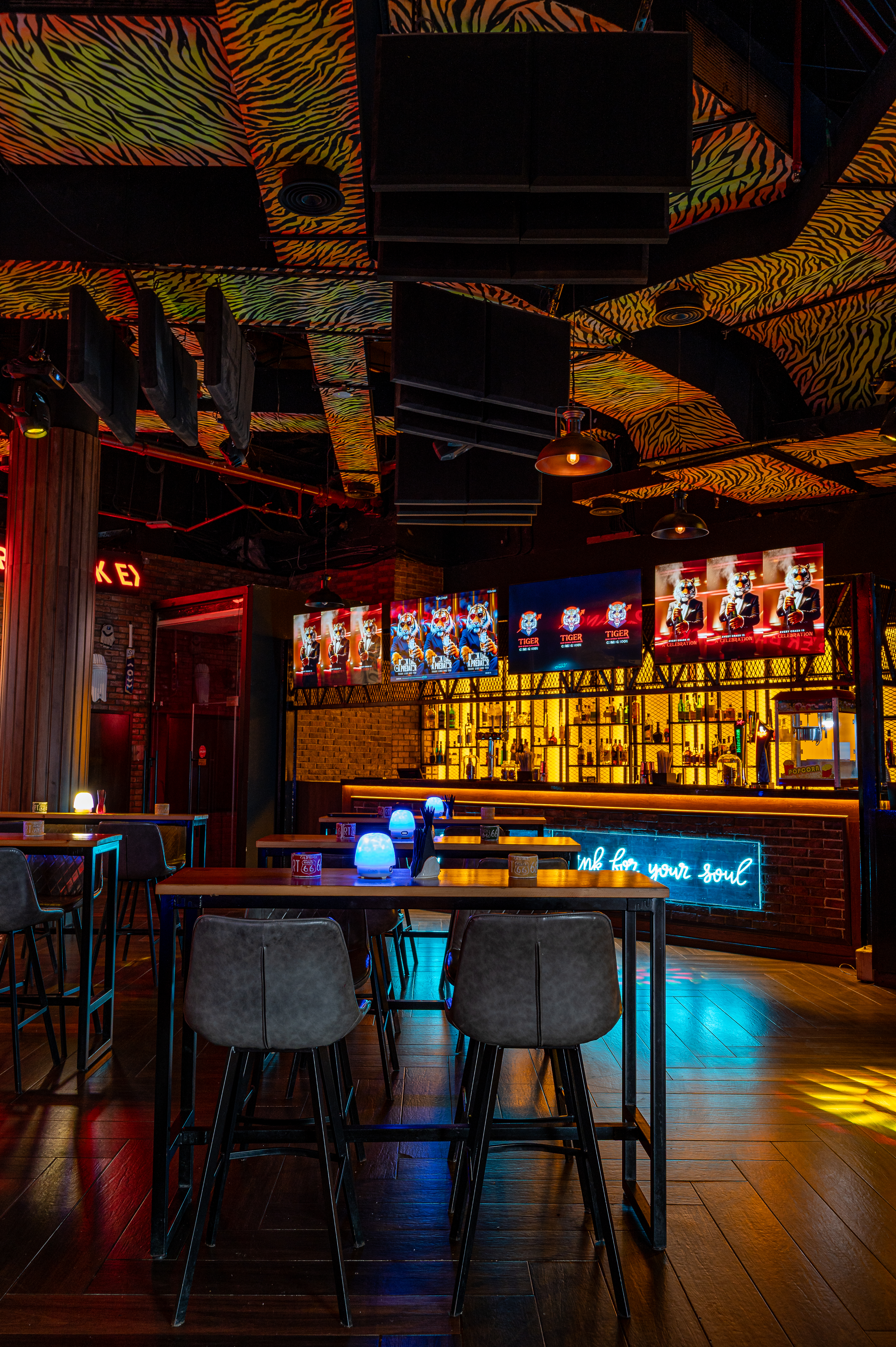 Tiger Club Interior
